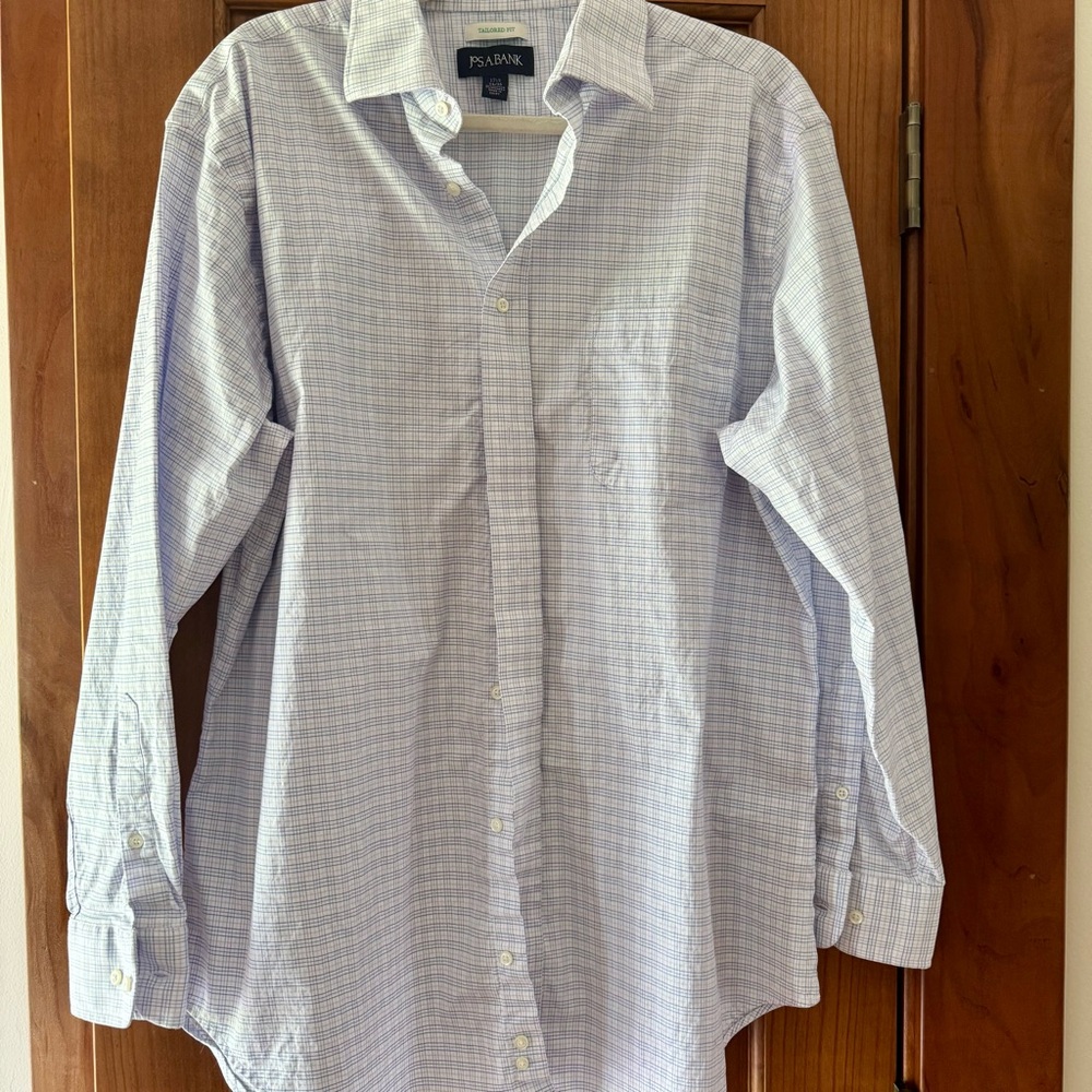 Jos A Bank Button Up Shirt Men’s Size 17.5x34/35 Blue Stripe Tailored Fit